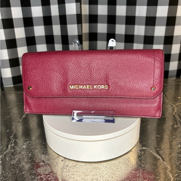 Michael Kors Handbags - Michael Kors Jet Set Berry Pebbled Leather Wallet